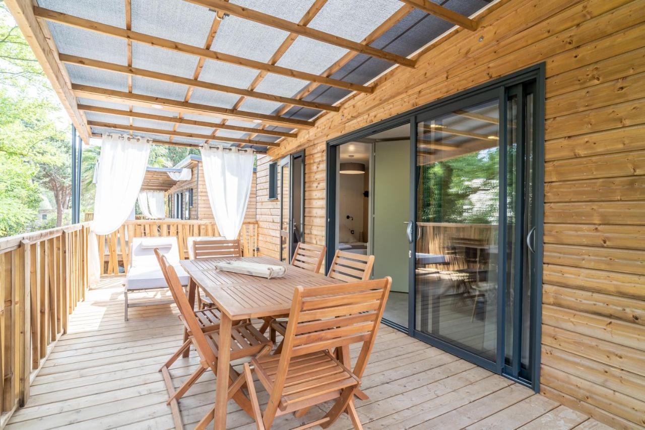 Ecolodge L'Etoile D'Argens Officiel Сен-Агулф Екстериор снимка