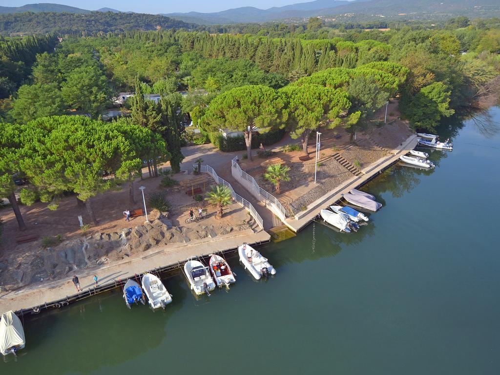 Ecolodge L'Etoile D'Argens Officiel Сен-Агулф Екстериор снимка