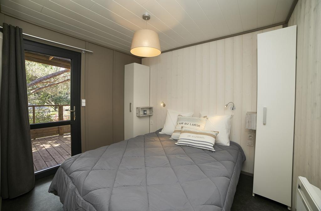 Ecolodge L'Etoile D'Argens Officiel Сен-Агулф Екстериор снимка